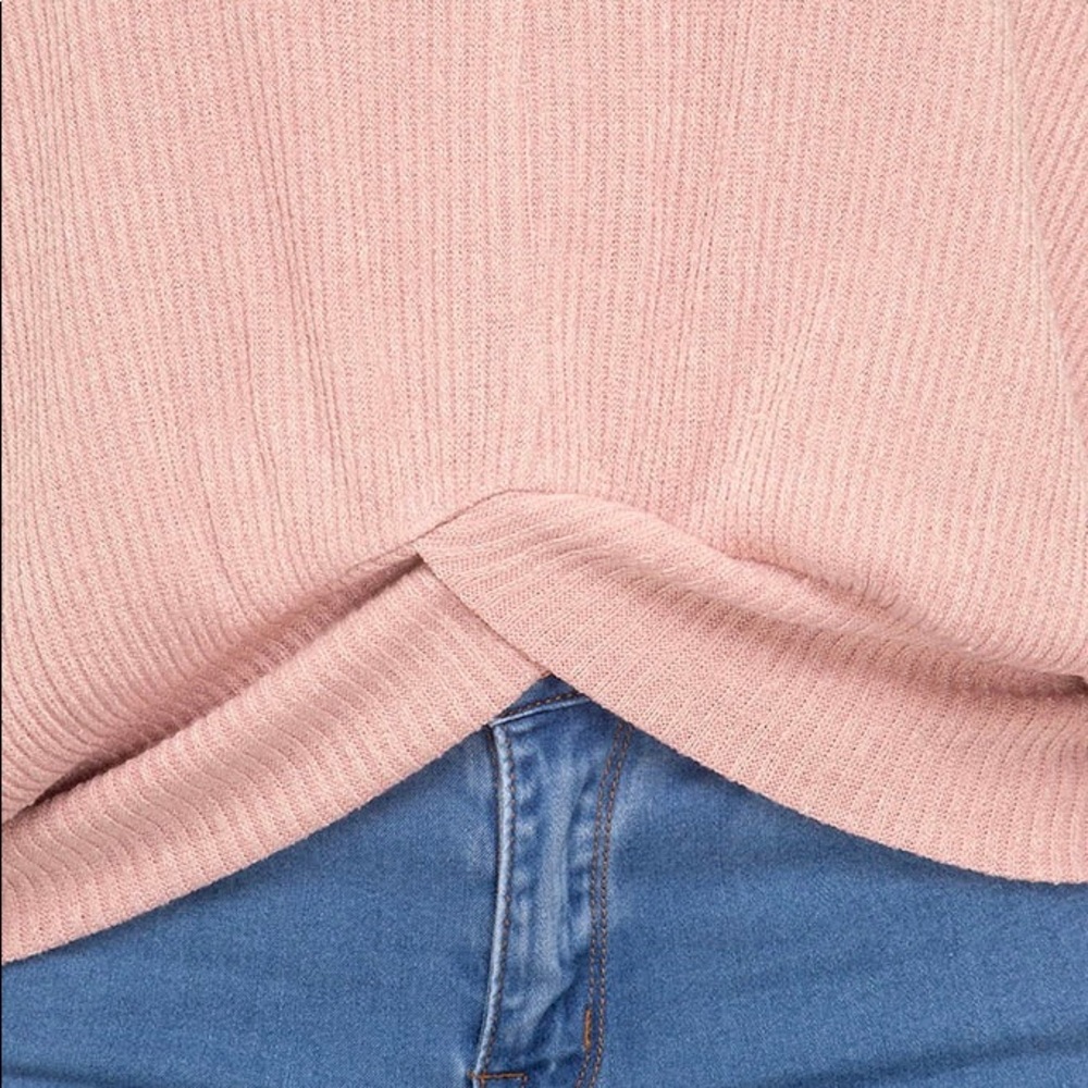 Batwing V-Neck Sweater Top in Rose - Picture 5 of 5